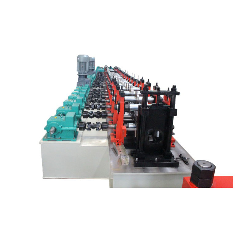 Источник: Заводская продажа станков для изготовления солнечных монтажных конструкций, станков для профилирования стальных водосточных желобов и водосточных систем