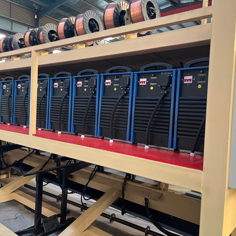 Мощный сварочный аппарат для строительных труб с автоматической подачей, сертифицированный CE для производственной линии строительных лесов