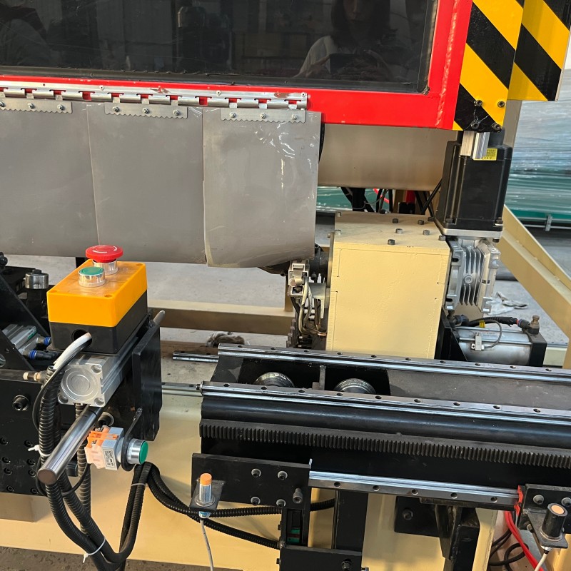 Мощный сварочный аппарат для строительных труб с автоматической подачей, сертифицированный CE для производственной линии строительных лесов