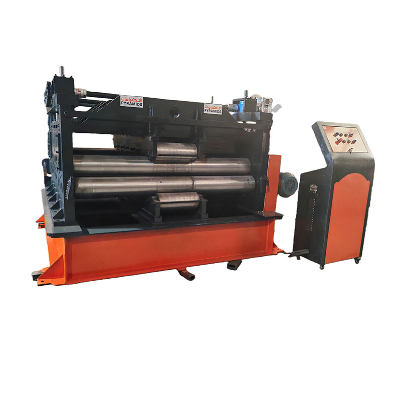 Производство высококачественных автоматических трехволновых станков для холодной прокатки и выравнивания дорожных ограждений