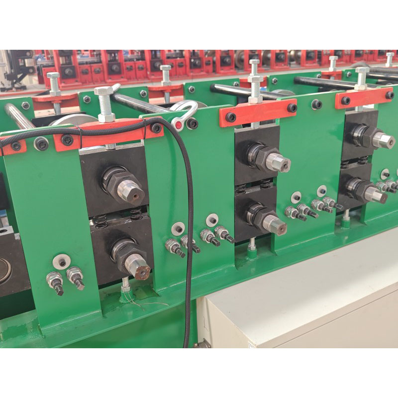 Станок для профилирования металлических стоек и направляющих, станок для изготовления каркасов из тонколистовой стали, С-образный профиль для гипсокартона