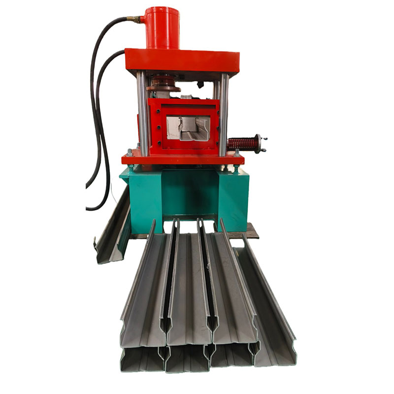 Станок для профилирования стеллажей для супермаркетов