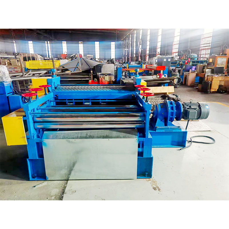 Станок для тиснения металла