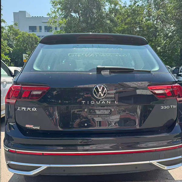 Volkswagen Tiguan L: Пространство для тех, кто выбирает всё - Международная автомобильная торговая компания "Racer-house"