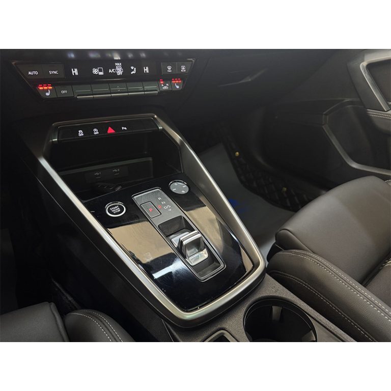 Audi A3L 2021 Limousine 35 TFSI Fashion Sport: Больше, чем компактный премиум-седан — ваш стильный спутник - Международная автомобильная торговая компания "Racer-house"