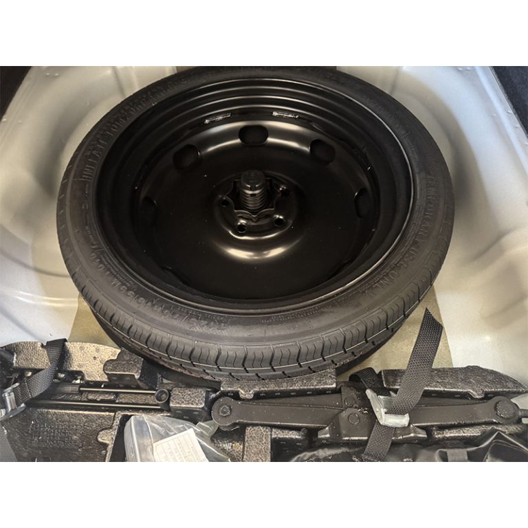 Audi A3L 2021 Limousine 35 TFSI Fashion Sport: Больше, чем компактный премиум-седан — ваш стильный спутник - Международная автомобильная торговая компания "Racer-house"