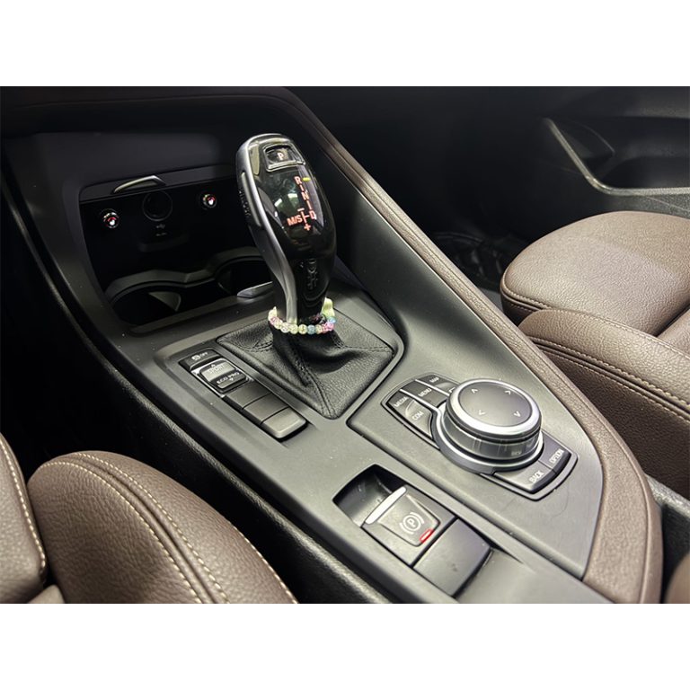 BMW X1 2021 Рестайлинг sDrive20Li Fashion: Больше, чем компактный премиум SUV — ваш уверенный спутник - Международная автомобильная торговая компания "Racer-house"