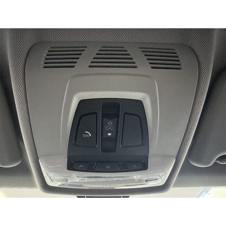 BMW X1 2021 Рестайлинг sDrive20Li Fashion: Больше, чем компактный премиум SUV — ваш уверенный спутник - Международная автомобильная торговая компания "Racer-house"