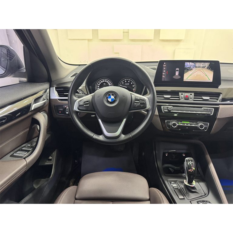 BMW X1 2021 Рестайлинг sDrive20Li Fashion: Больше, чем компактный премиум SUV — ваш уверенный спутник - Международная автомобильная торговая компания "Racer-house"