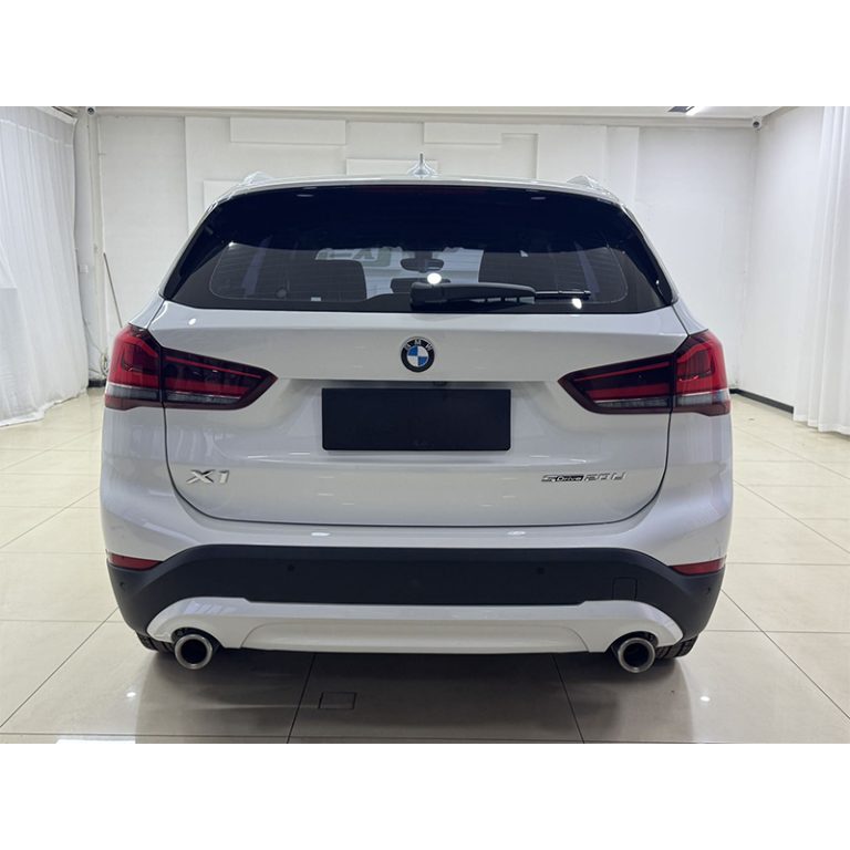 BMW X1 2021 Рестайлинг sDrive20Li Fashion: Больше, чем компактный премиум SUV — ваш уверенный спутник - Международная автомобильная торговая компания "Racer-house"