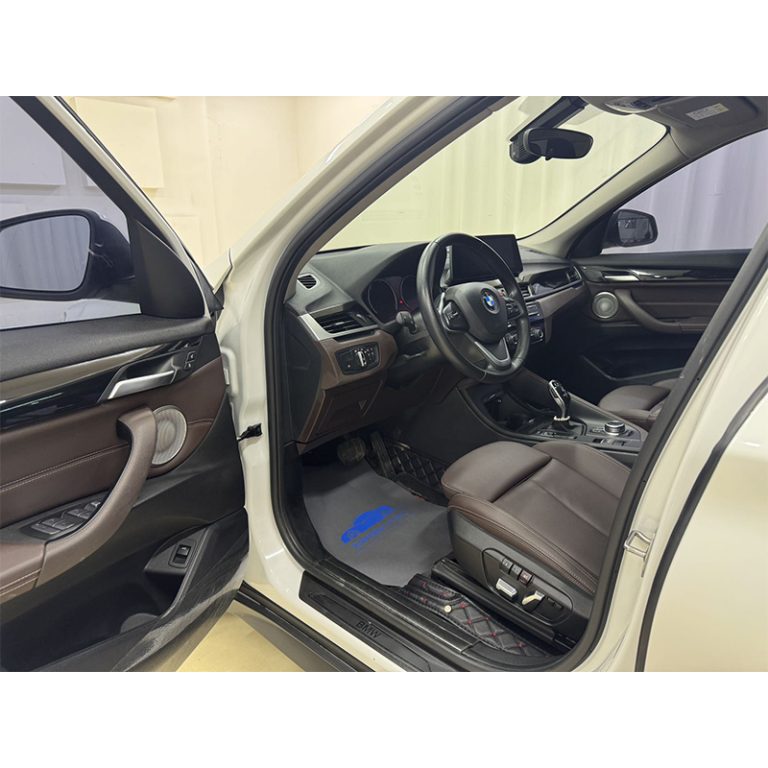 BMW X1 2021 Рестайлинг sDrive20Li Fashion: Больше, чем компактный премиум SUV — ваш уверенный спутник - Международная автомобильная торговая компания "Racer-house"