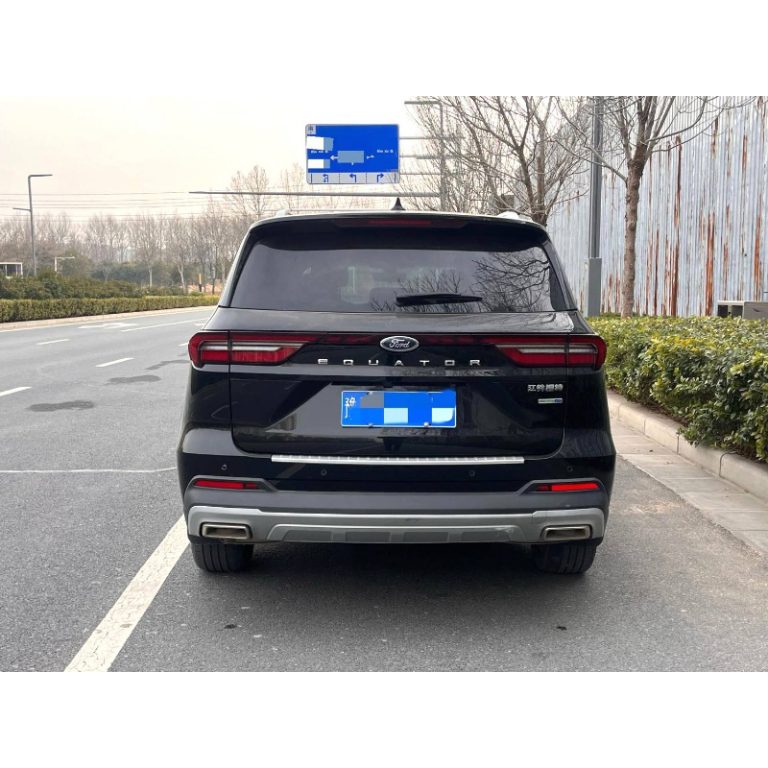 Ford Equator 2023 2.0T EcoBoost 225 Platinum Edition, 7-местный (232), АКПП - Международная автомобильная торговая компания "Racer-house"
