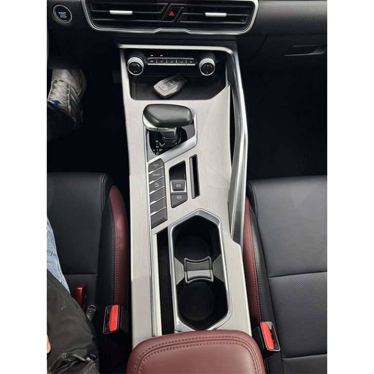 Geely Binyue 2021 1.4T DCT Diamond: Больше, чем компактный семейный SUV — ваш удобный спутник в городе - Международная автомобильная торговая компания "Racer-house"