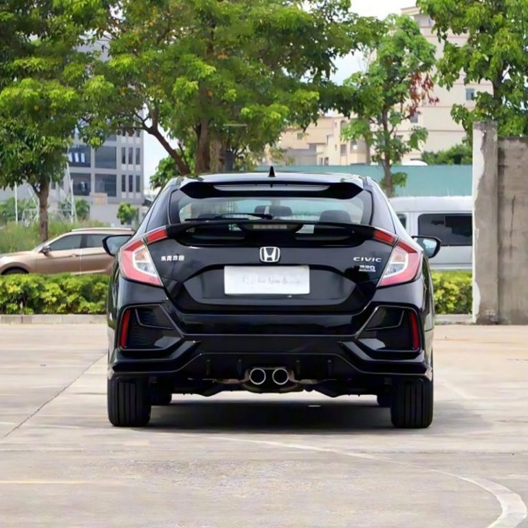 Honda Civic: не просто автомобиль, а стильный спутник в любом путешествии - Международная автомобильная торговая компания "Racer-house"