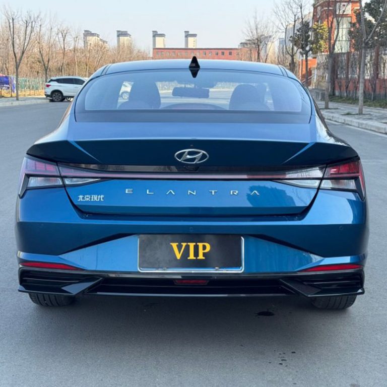 Hyundai Elantra: Больше, чем транспорт — ваш комфортный спутник в дороге - Международная автомобильная торговая компания "Racer-house"