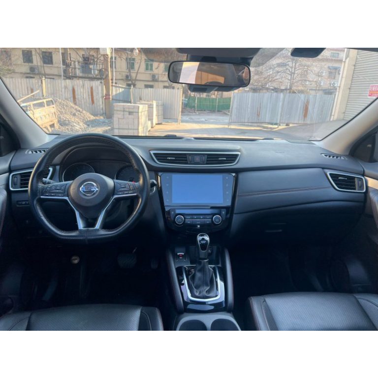 Nissan Qashqai: Больше, чем семейный автомобиль — ваш надёжный партнёр в дороге - Международная автомобильная торговая компания "Racer-house"