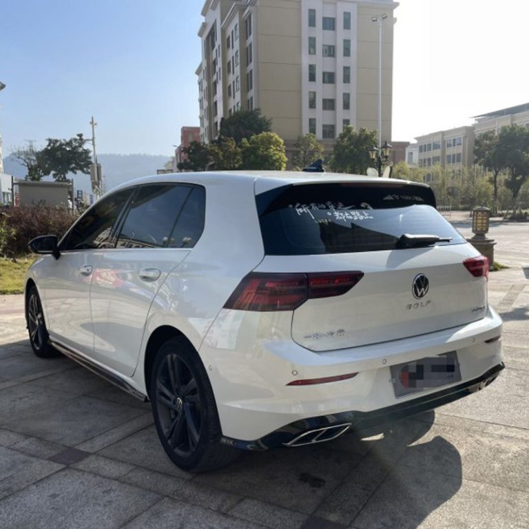 Volkswagen Golf: больше, чем модный автомобиль — это ваш динамичный спутник - Международная автомобильная торговая компания "Racer-house"