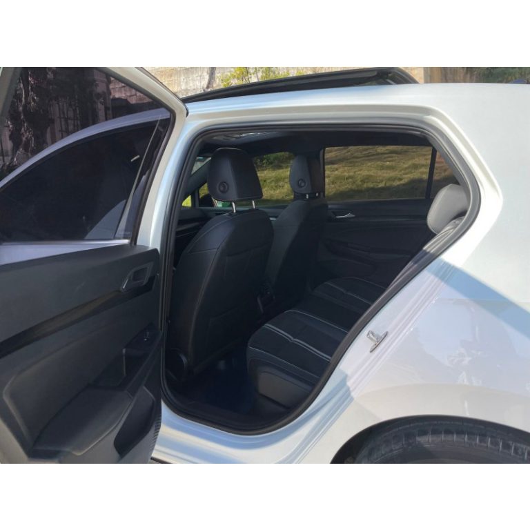 Volkswagen Golf: больше, чем модный автомобиль — это ваш динамичный спутник - Международная автомобильная торговая компания "Racer-house"