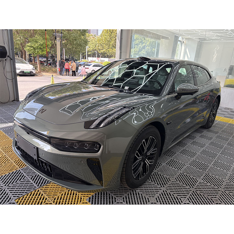 Zeekr 001 2025 WE 95 kWh (задний привод): Больше, чем электрический стретч-лифтбек — ваш интеллектуальный и роскошный спутник