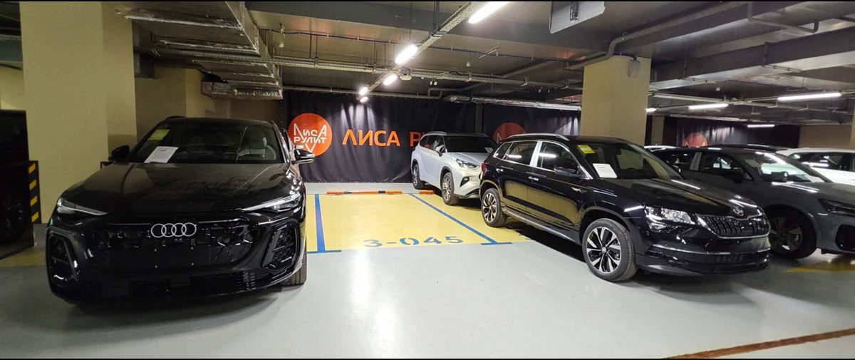 Фасад российского автоцентра Mazda партнера Racer House