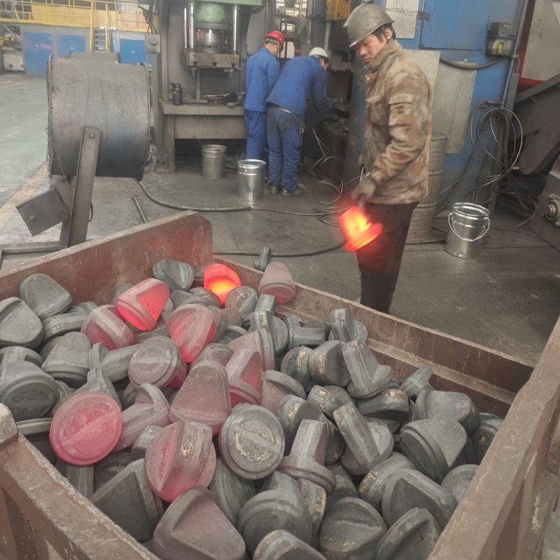 Хорошие новости: Группа компаний Feng Jiaxin два дня подряд увеличивала объемы производства, а ее кузнечные мощности установили новый рекорд.