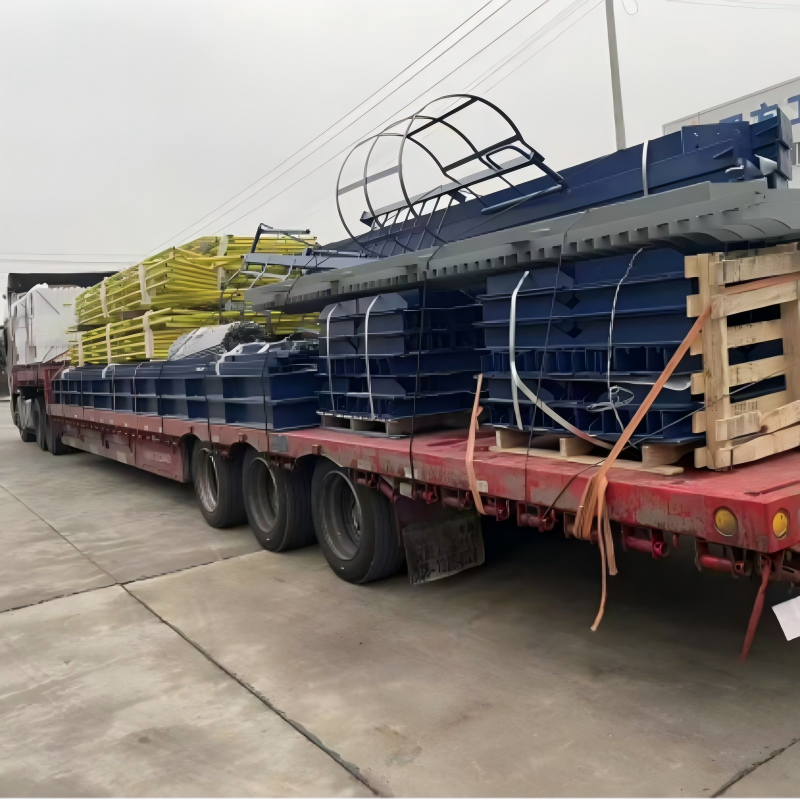 Отгрузка стальных конструкций котлов ООО Цзянсу СФЭИ Энергия Инжиниринг закладывает прочный фундамент безопасности промышленных проектов