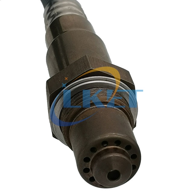 Широкополосный лямбда-зонд для Mercedes-Benz / 0258017108 / 630 мм / Датчик LSU 4.9