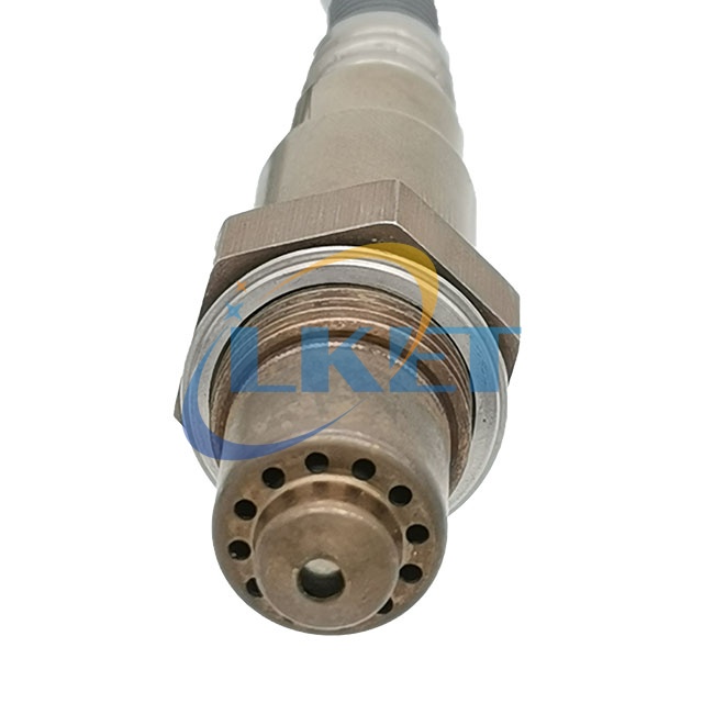 Широкополосный лямбда-зонд для AUDI, PORSCHE, SEAT, SKODA, VW / 0258017148 / 780 мм / Датчик LSU 4.9