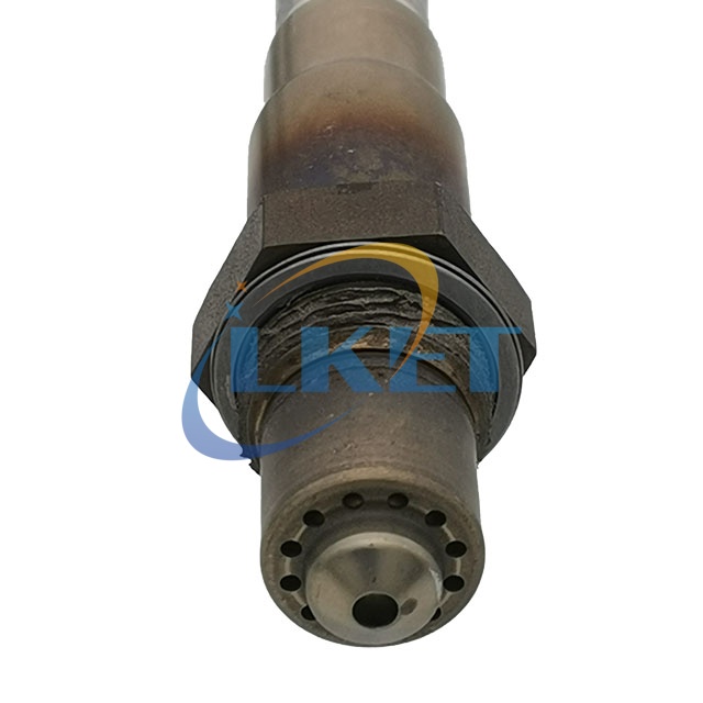 Широкополосный датчик кислорода / 0258017196 / 750 мм / Датчик LSU 4.9