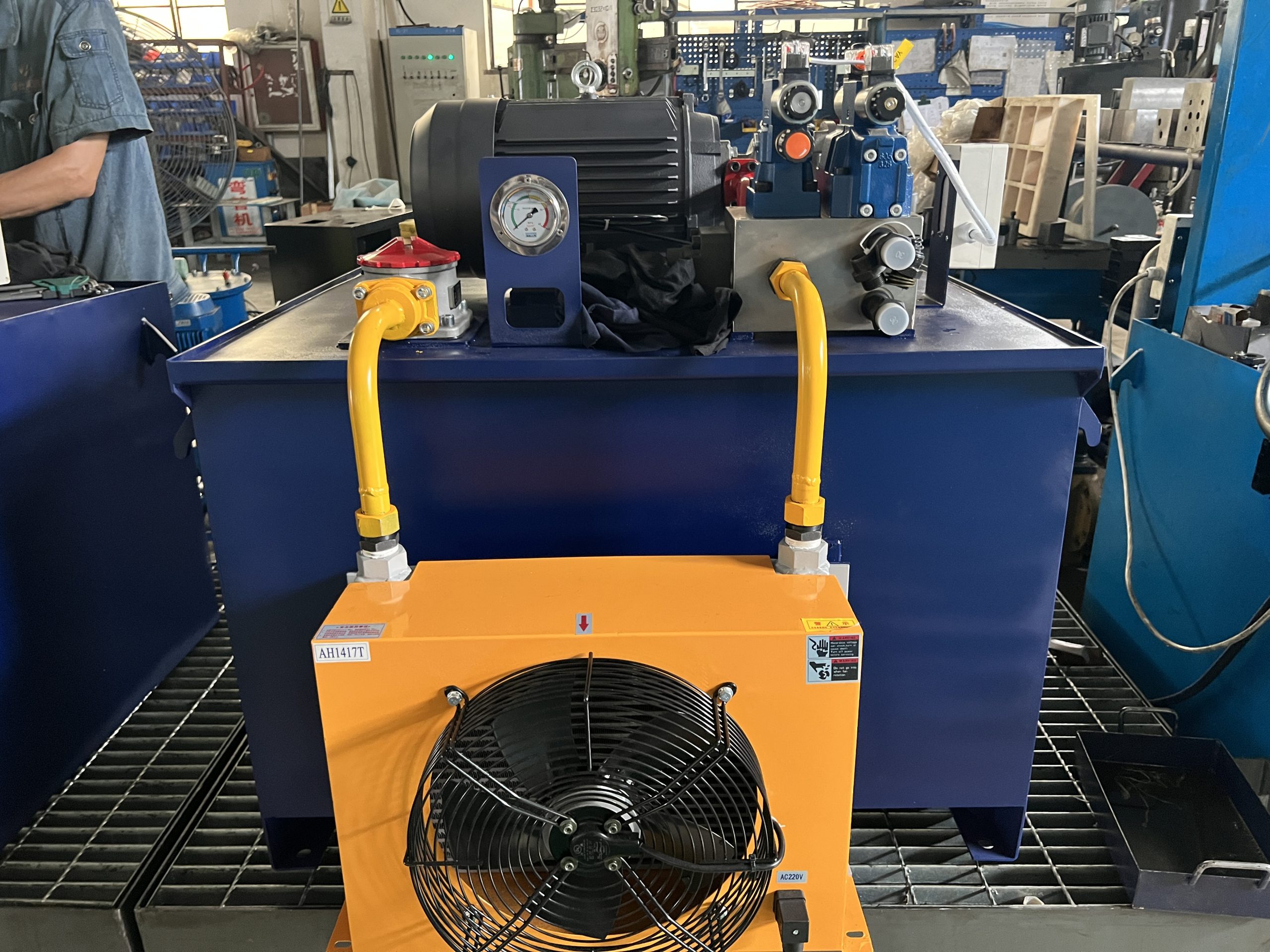 Победа через сотрудничество на Китайской международной выставке импорта: взаимовыгодный путь России в импорте гидравлического оборудования из Китая