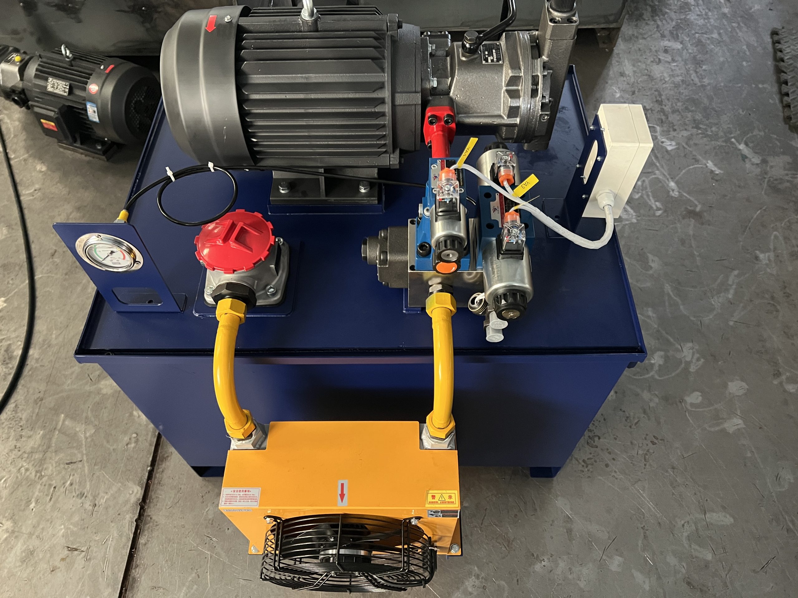 Анализ стоимости импорта гидравлического оборудования из Китая в Россию: производительность, себестоимость, обслуживание и преимущества политики