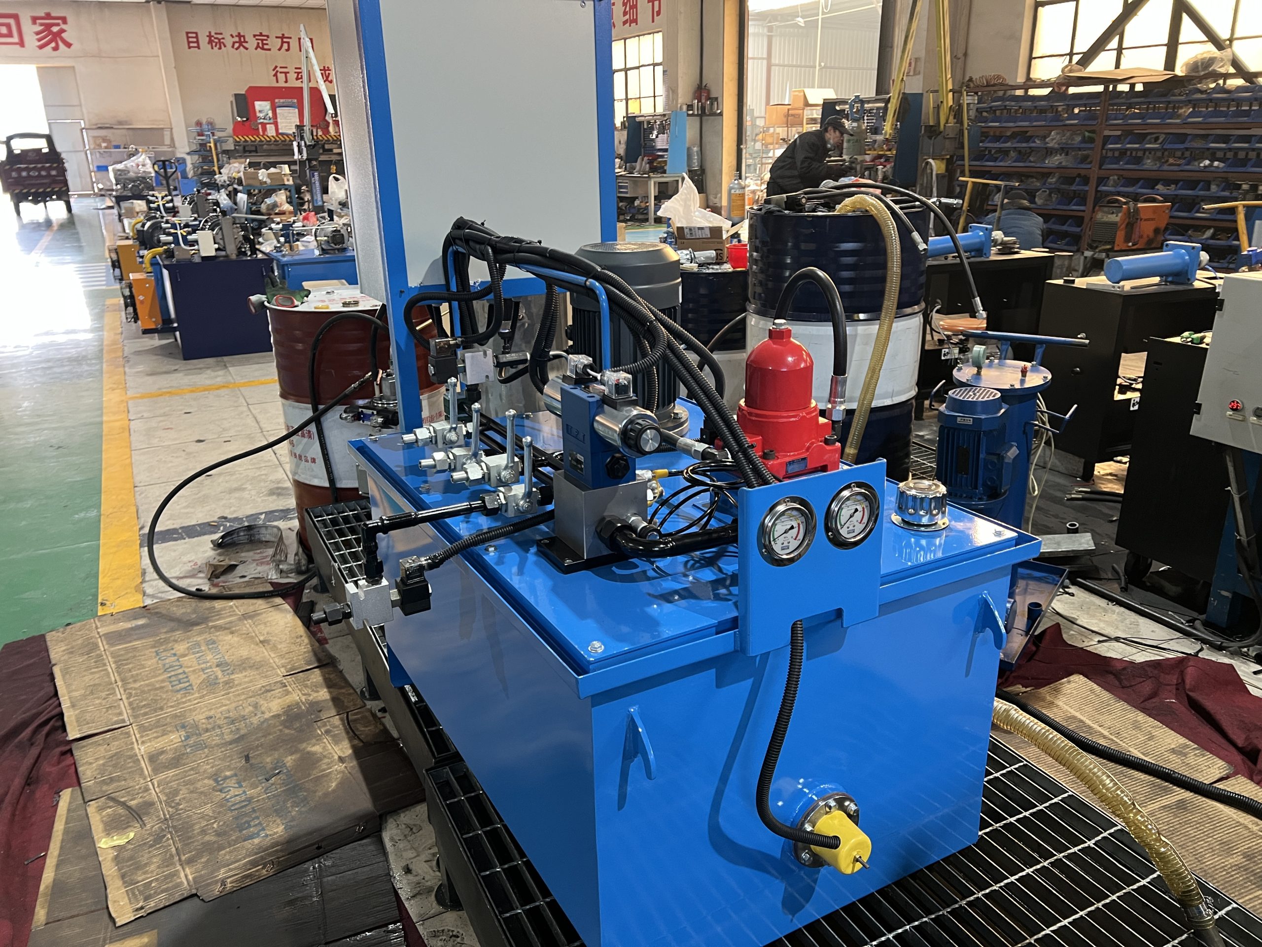 Гидравлические насосные станции для тяжелых условий эксплуатации: инженерные аспекты надежности