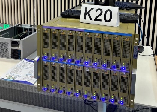 Запущена первая партия интеллектуальных вычислительных машин на базе AGC (2)