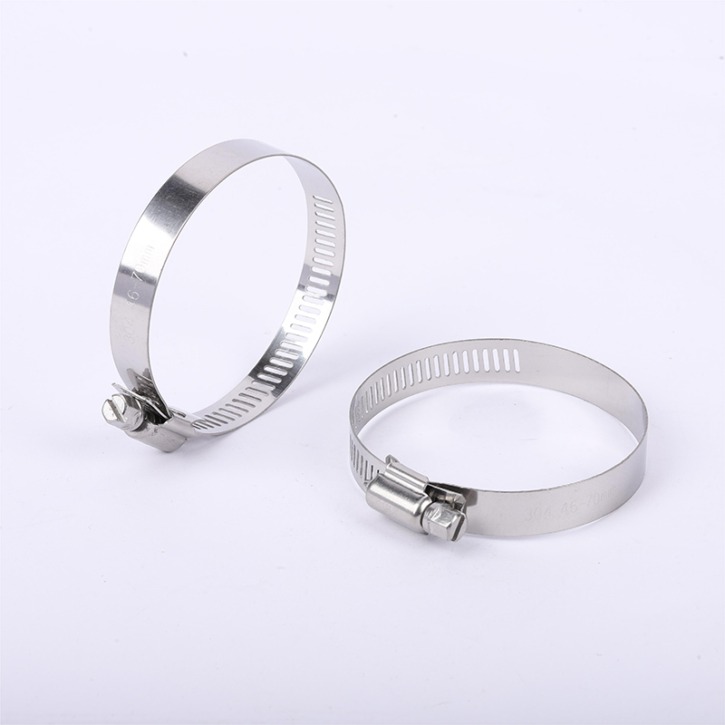 зажим для горла американского типа