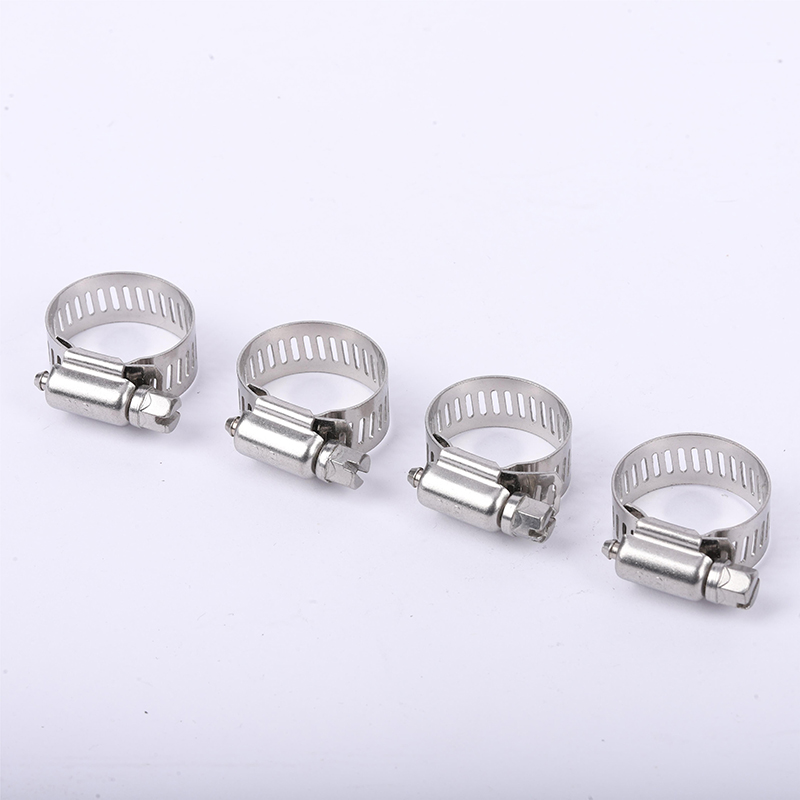 зажим для горла американского типа