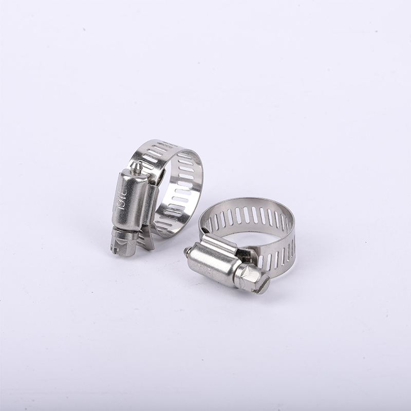 зажим для горла американского типа