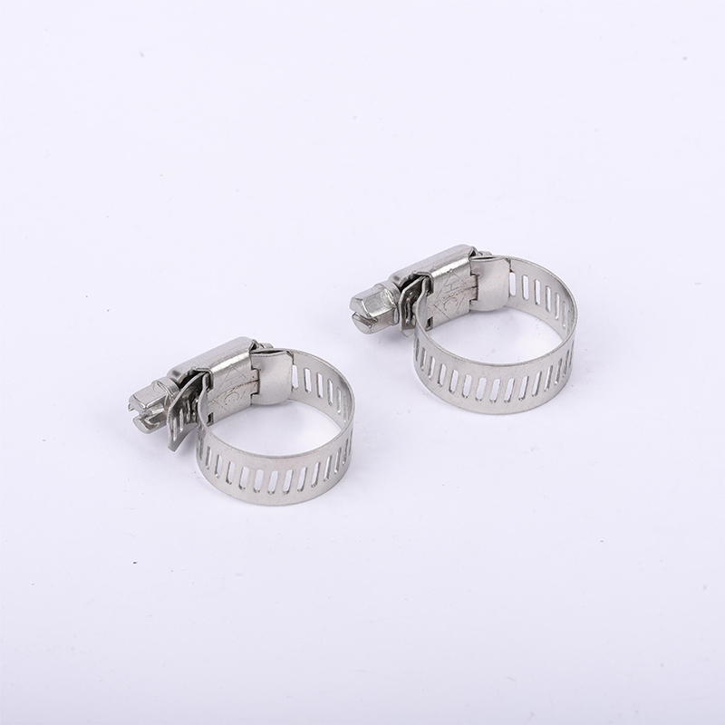 зажим для горла американского типа