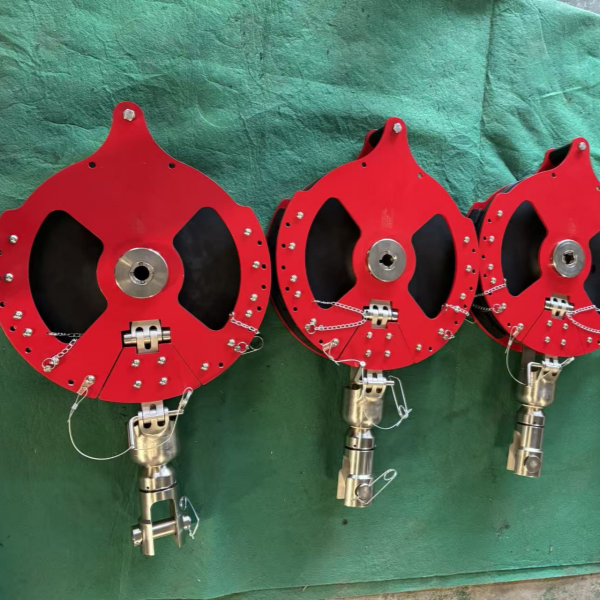 ООО Сычуань Пенгченг Петролеум Технолоджи Девелопмент поставляет изготовленные на заказ подвесные и наземные шкивы большого диаметра для улучшения испытательных работ на нефтяных месторождениях