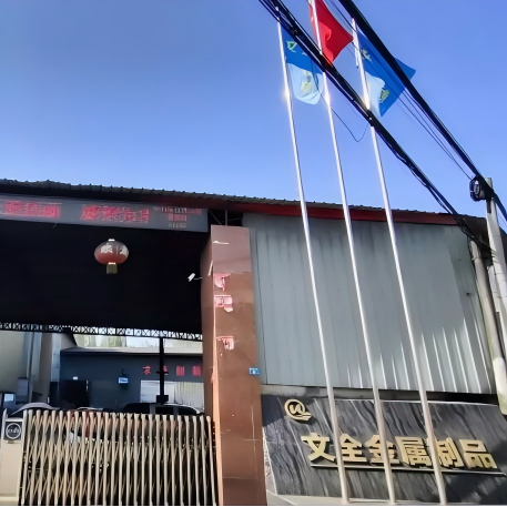 Как выбрать надёжного производителя люков из высокопрочного чугуна? Эксперты рекомендуют обратить внимание на три ключевых аспекта!