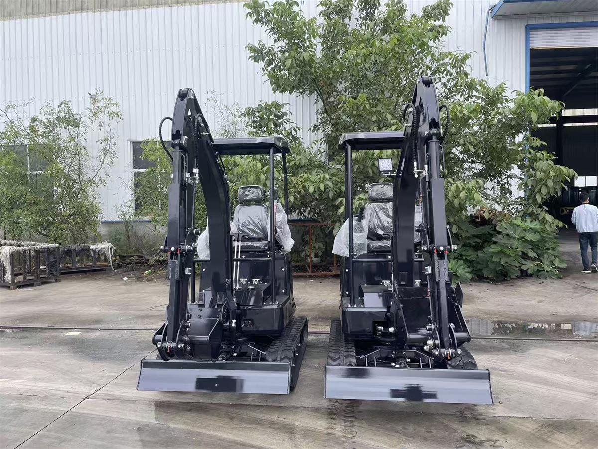 Мощный и эффективный экскаватор.