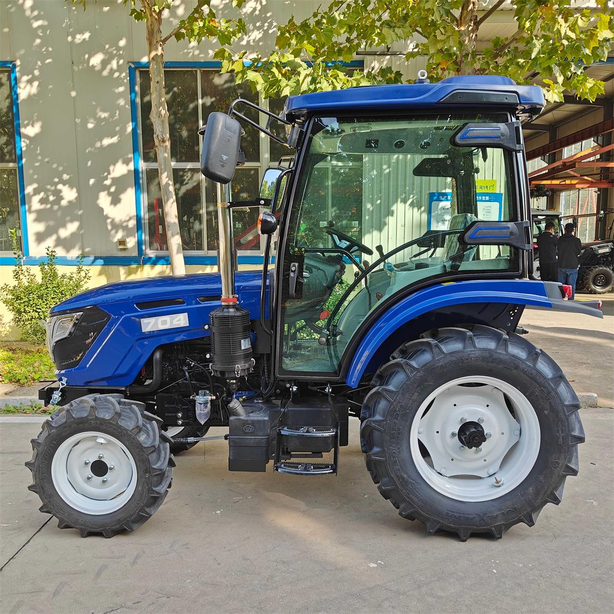 Области применения тракторов: