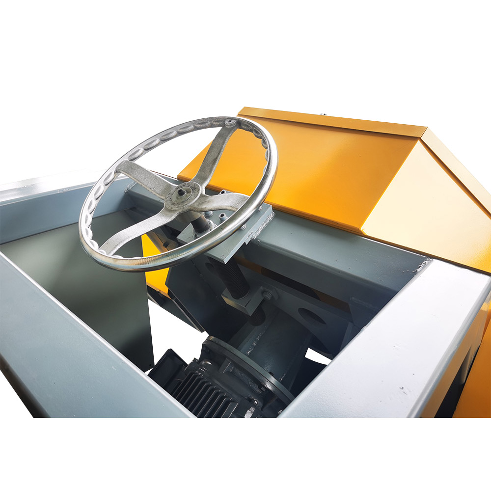 Станок для резки тонкого облицовочного камня