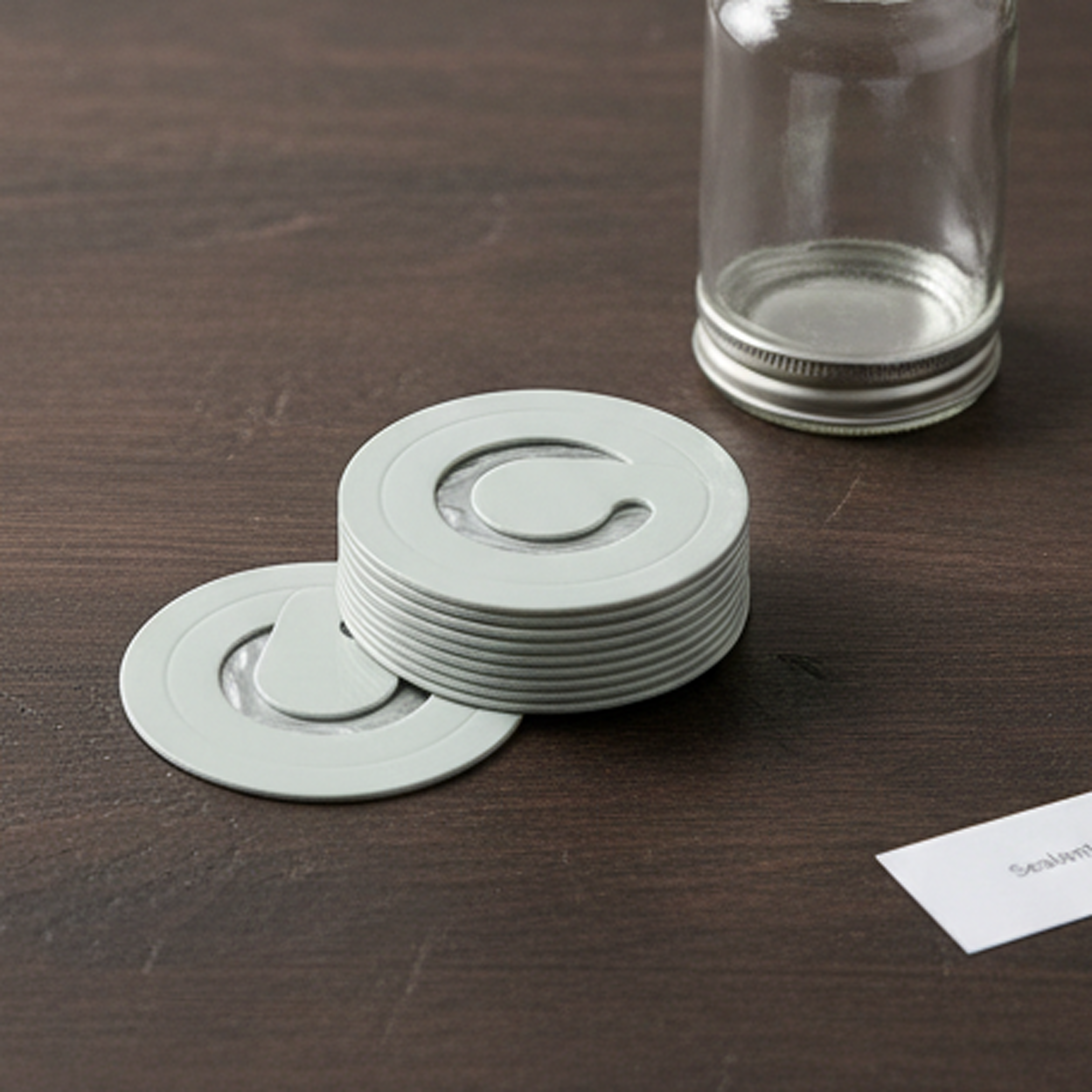 Алюминиевая фольга для индукционной герметизации крышек пластиковых бутылок