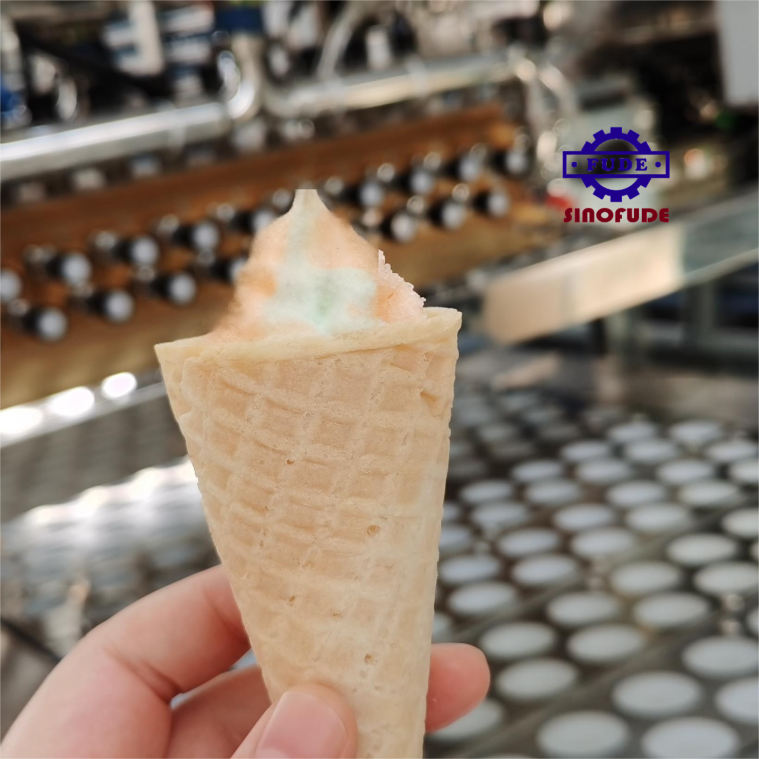 Компания SINOFUDE успешно завершила опытно-промышленные испытания машины для производства зефира , продемонстрировав разнообразные инновации в этой области.