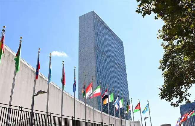 Министр экономического развития РФ: Россия ожидает трехкратного роста числа китайских туристов в РФ к 2030 году