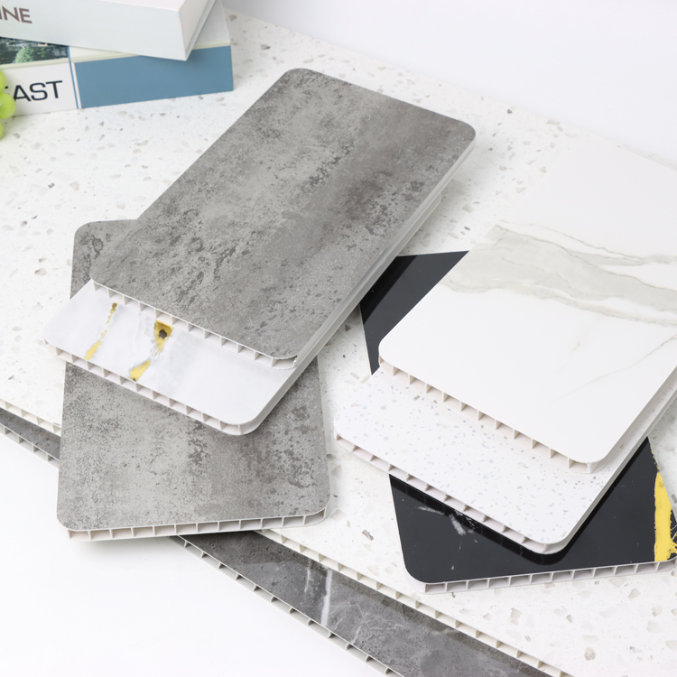 Стеновая душевая панель из ПВХ