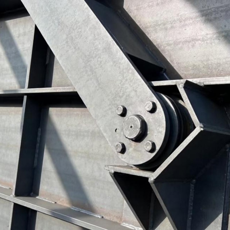 Прорывное применение высококачественной износостойкой стали удваивает срок службы портового оборудования