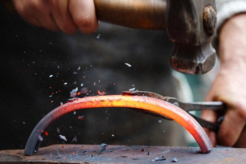 Не наступайте на грабли! Литье vs Ковка vs Штамповка: Неверный выбор технологии формообразования металла может увеличить стоимость проекта на 20%
