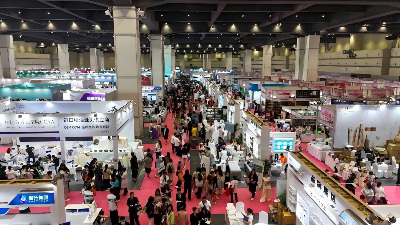 Обзор выставки Cosmetics Expo: косметические компании фокусируются на новых ингредиентах и технологиях