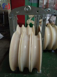 Эффективное применение кабельного ролика для безопасной и быстрой прокладки кабеля